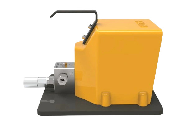 Dump Gun High Pressure Fov (Foot Operative Valve) 20 - Color: Yellow And Black