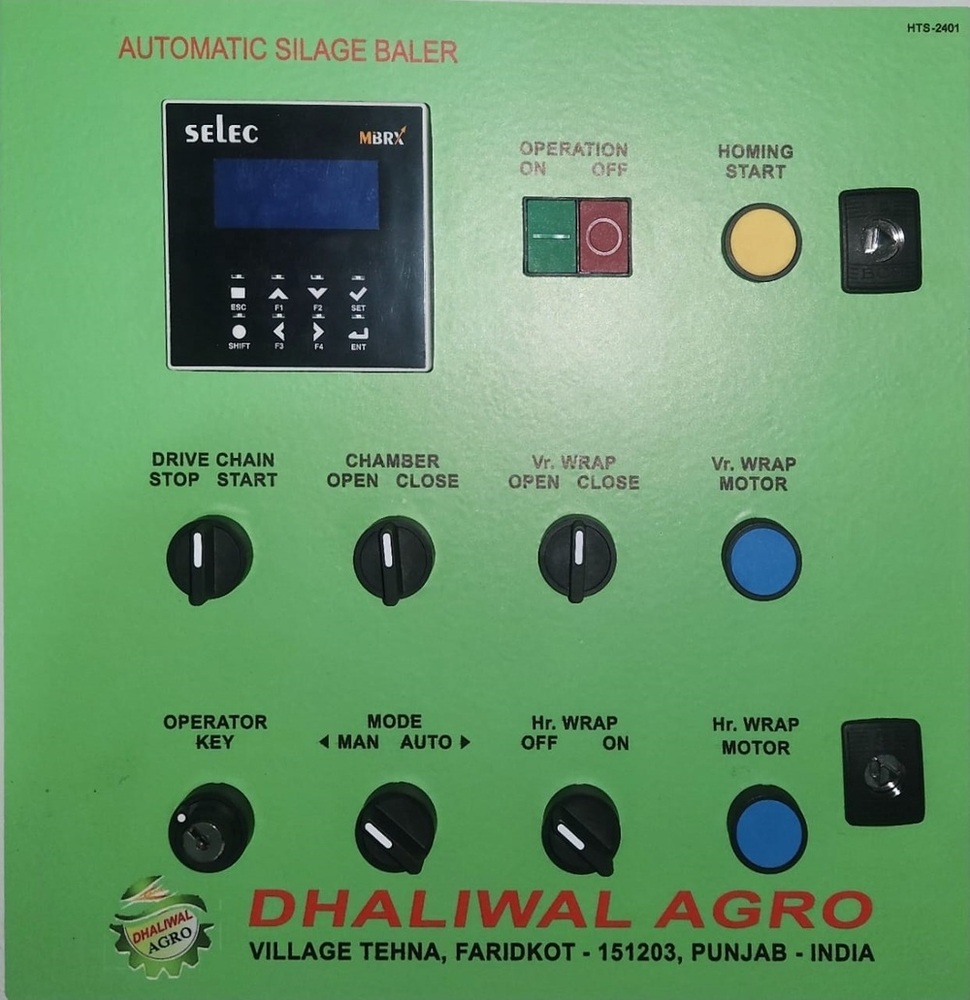 Automatic Silage Baler - Color: Green