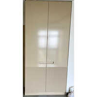 Compact Wardrobe - Assembly: Carpenter Assembly