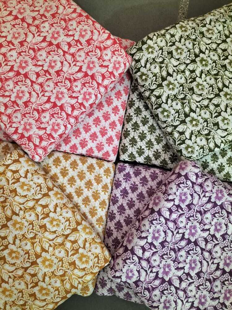 Printed Kurti Fabric - Attributes: Washable