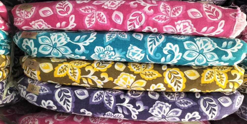 Designer Kurti Fabric - Attributes: Washable