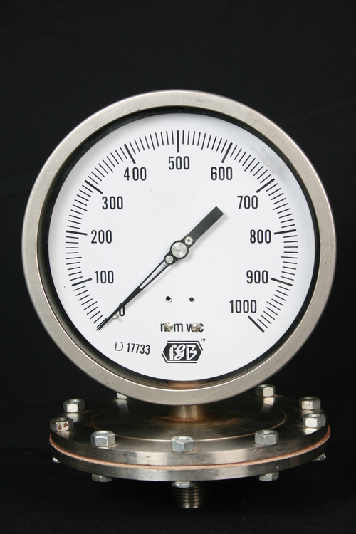 Low Pressure Capsule Gauge - Durable Stainless Steel, Precision Calibration for Accurate Readings