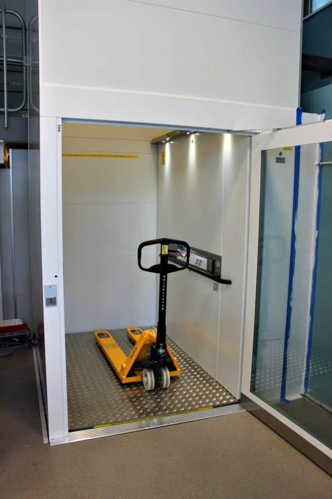 Hydraulic Good Lifts