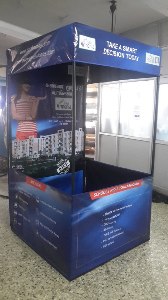 Flat Roof tent (4 x 4 x 7 ft)