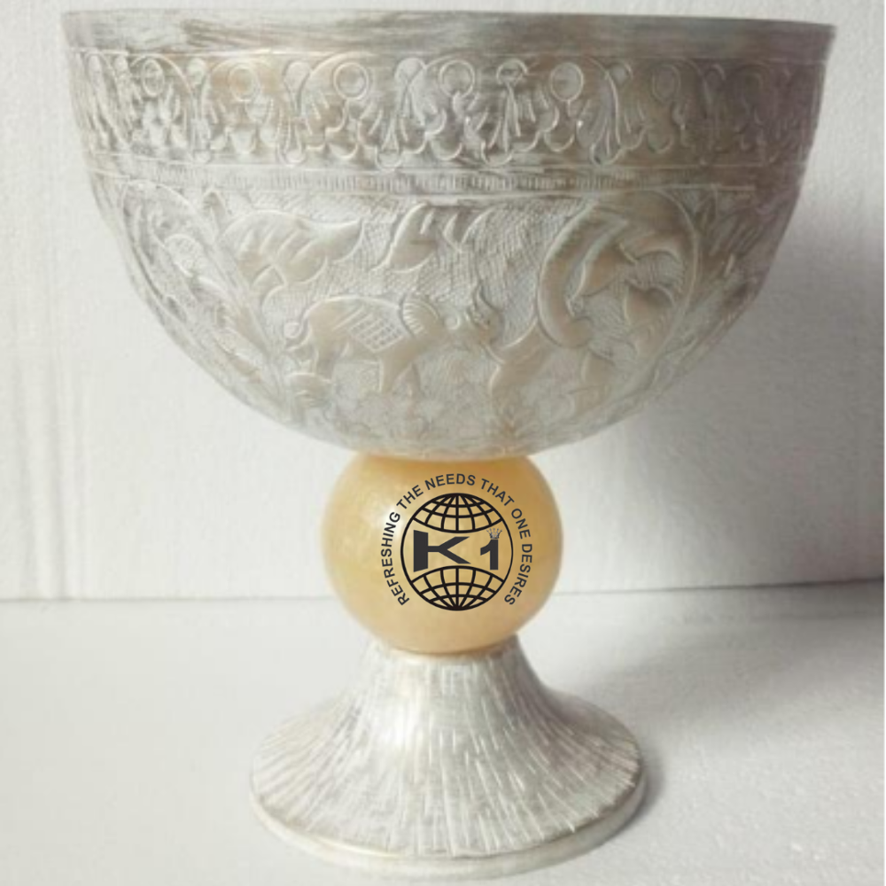 Golden Candle Holder - Shape: Round