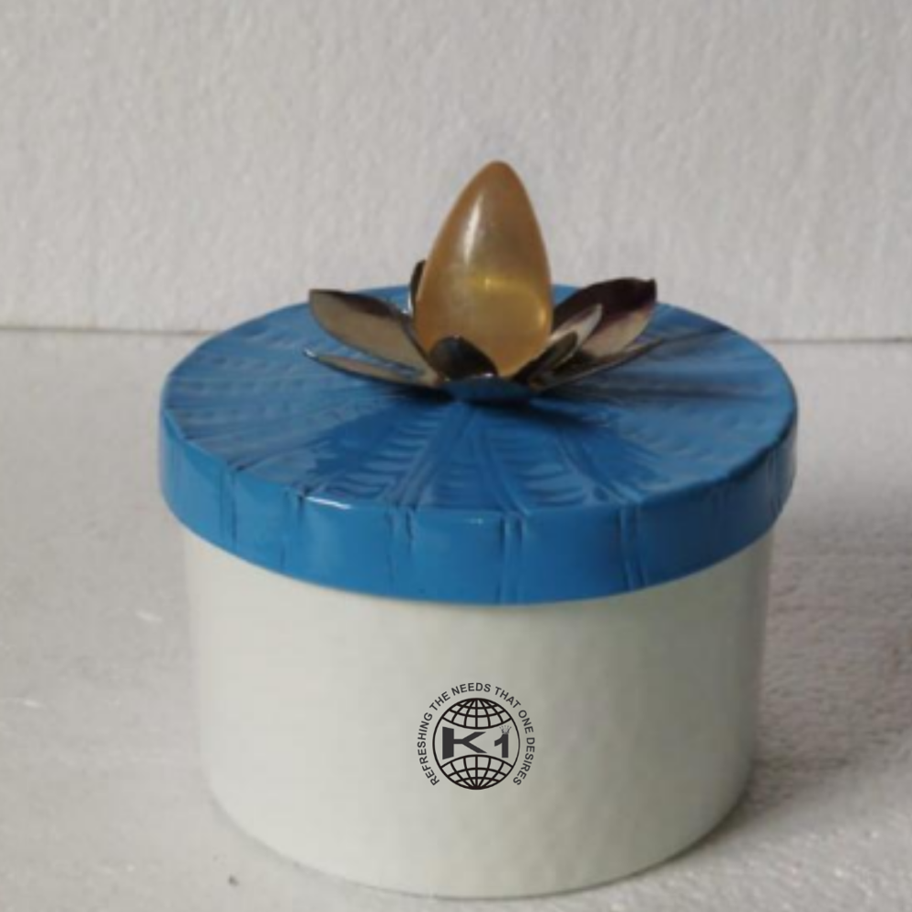 Flower Shaped Container - Color: Silver