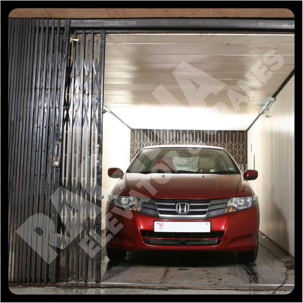 01_Hydraulic Car Lift - Color: Silver