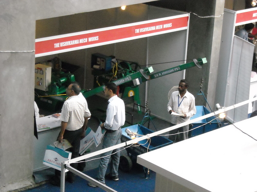 Material Lifting Machine