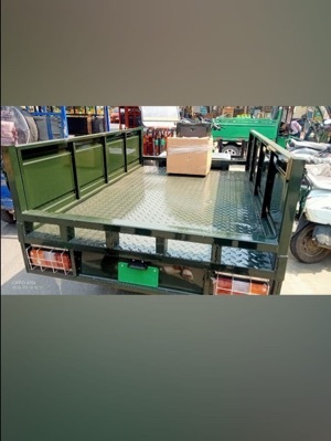 1500 Watt 2 Seater Eve E Rickshaw Loader - Battery Life: 2A 3 Years Years
