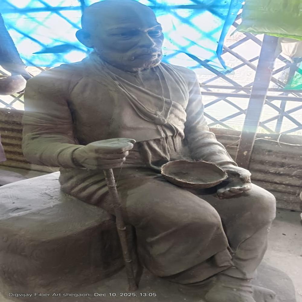 Sant Gadge baba statue