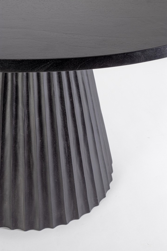 Round Dining Table - Color: As Per Requirement