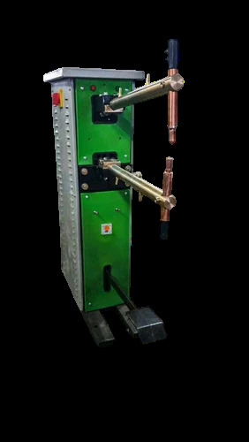 10 Kva Pedal Type Contactor Control Spot Welding Machine - Efficiency: 97 %