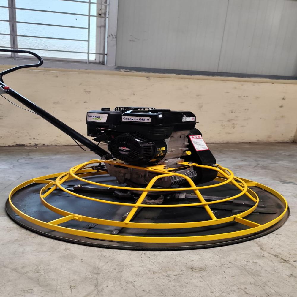 Power Trowel with Greaves Engine