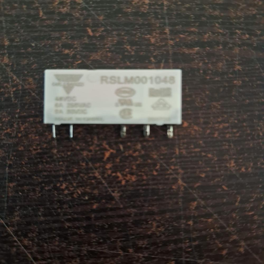 Slim Relay - Color: White