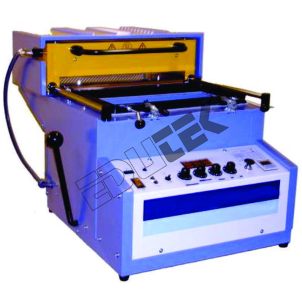 Vacuum Former For Plastics