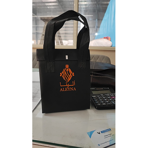 Bopp Non Woven Insulation Food Bag - Color: White