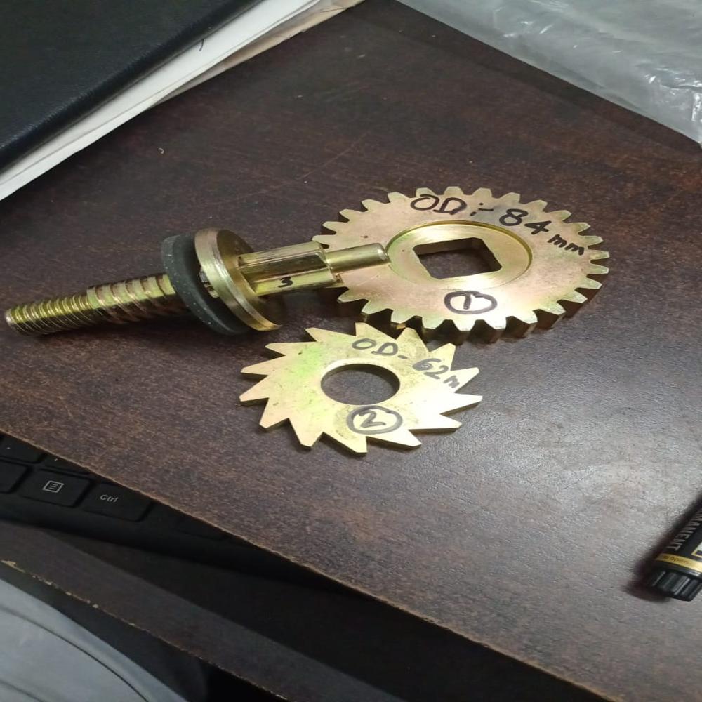 Spur Gear - Color: Silver