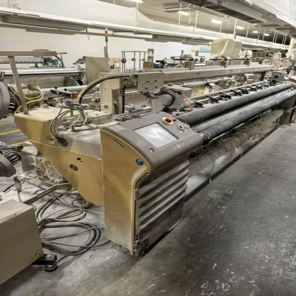 134 sets Tsudakama ZAX9100 air jet loom
