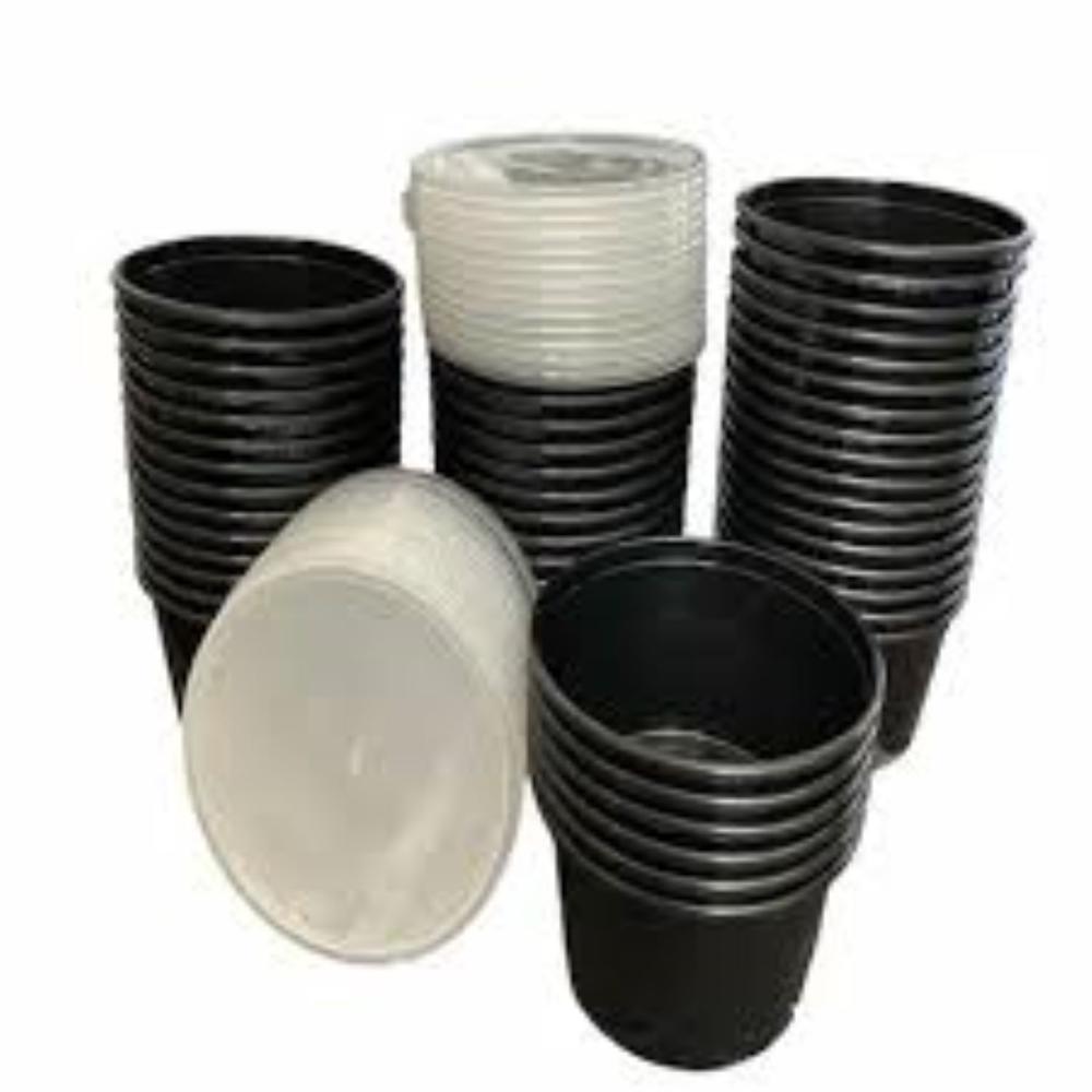 PLASTIC FOOD CONTAINER