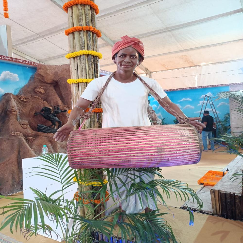 FRP Human standing statue