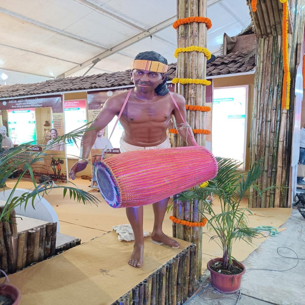 FRP Human standing statue