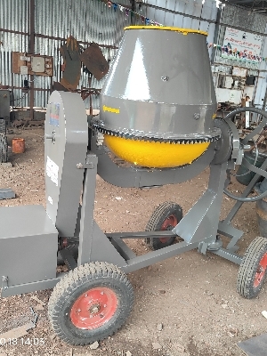 Mini concrete mixer machine