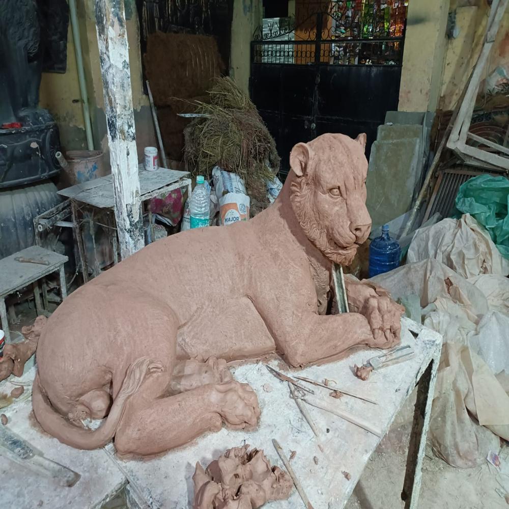 Animal Tiger Frp Statue - Color: Multicolour