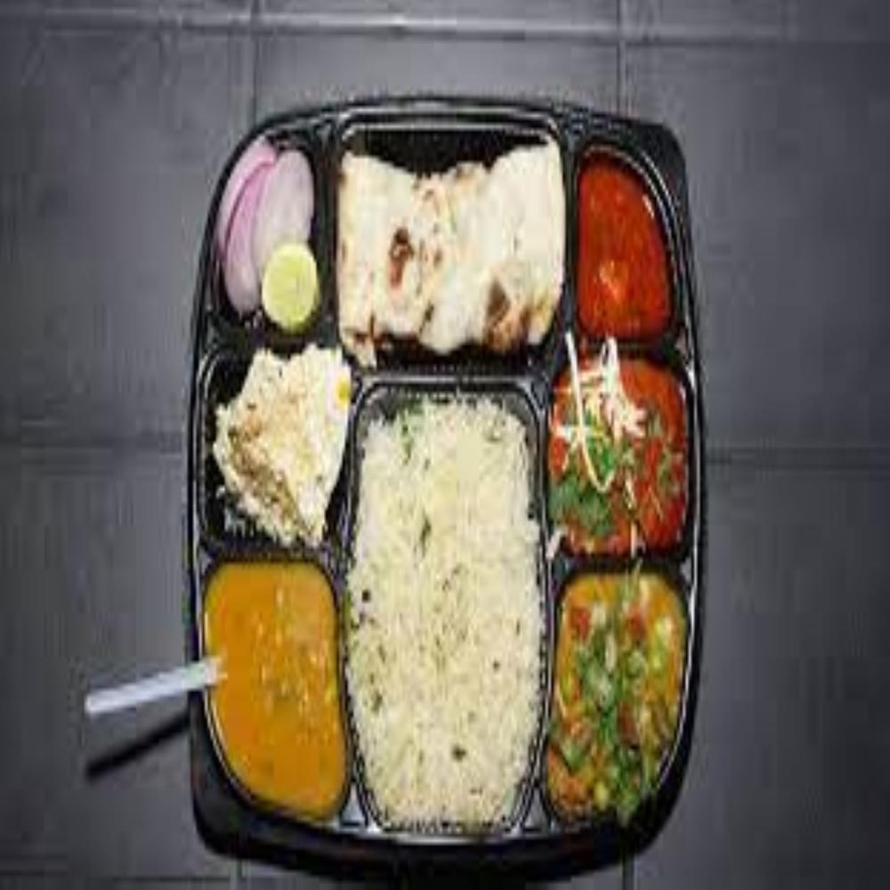 8 CP MEAL TRAY