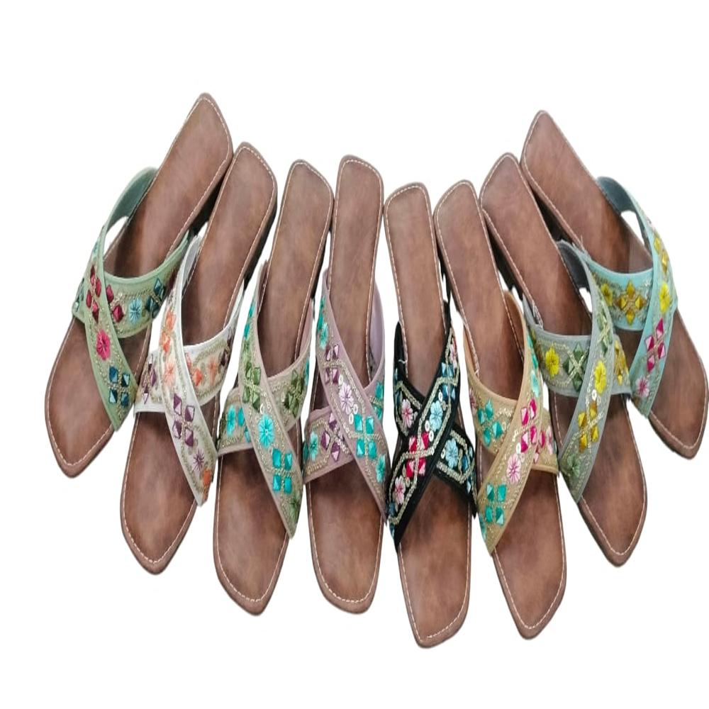 Bail Cross Flas Slippers - Color: Multicolor