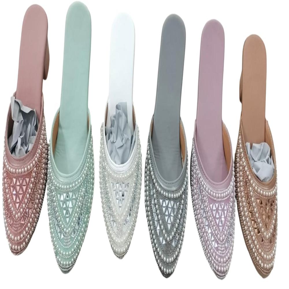 Kaanch Bail Heel Slippers - Color: Multicolor