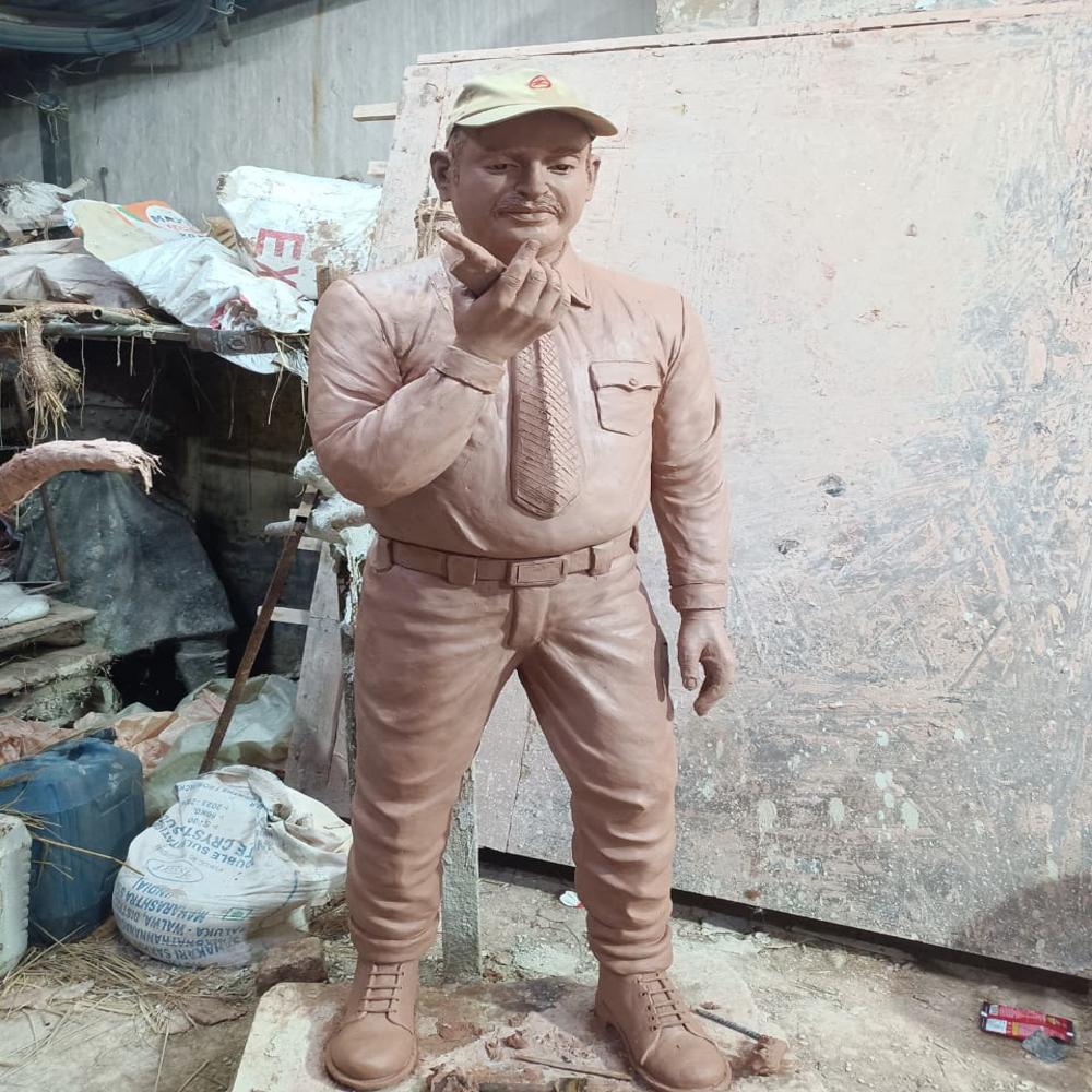 Fibre workers sculptures