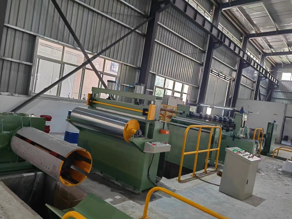 Transformer Slitting Machine - Bladeâ Size: Adjustable