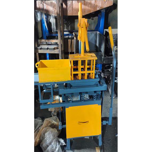 Manual Vibrating 4 Brick Making Machine - Color: Customised