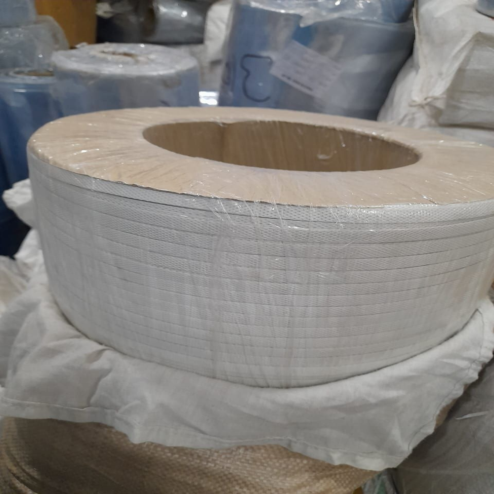 02_pp Strapping Roll - Color: White