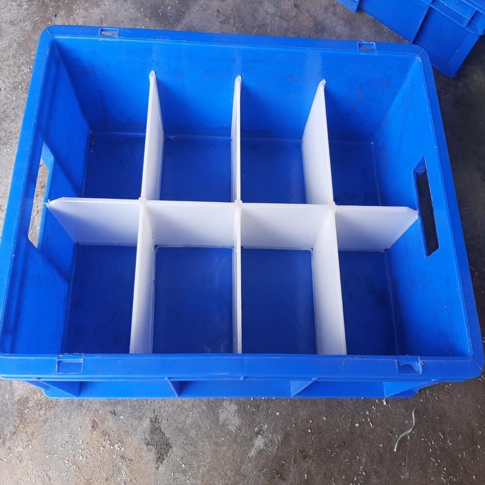 Customize Partition Plastic Crates - Color: Blue
