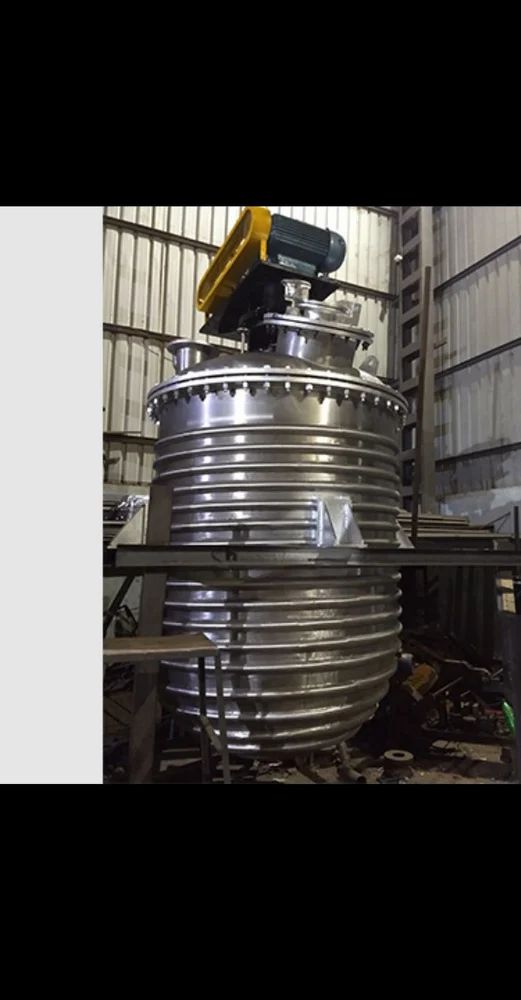 500  liter double  limpet coil reactor