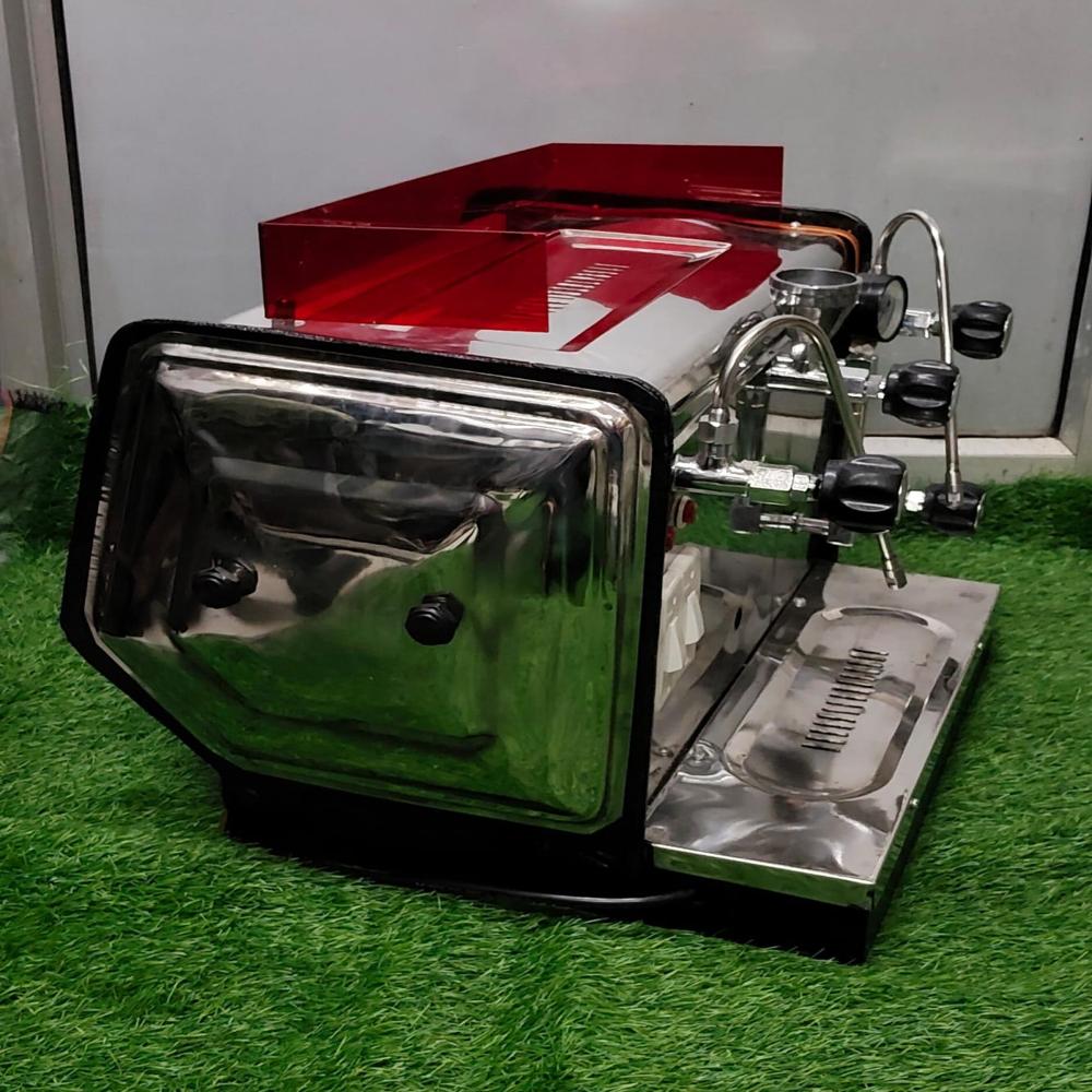 Coffee Machine - Automatic Grade: Semi-automatic