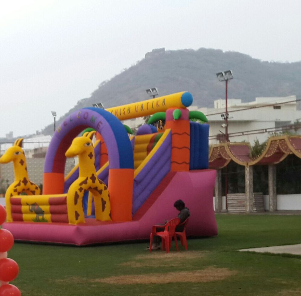 Fun Bouncy - Age Group: 5-7 Yrs