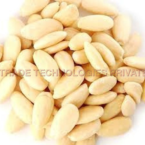 Solitaire Almond Blanched
