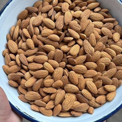 Solitaire Super Gold Almonds (New Crop 2025)