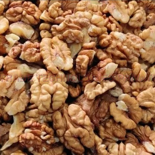 California Walnut Kernels