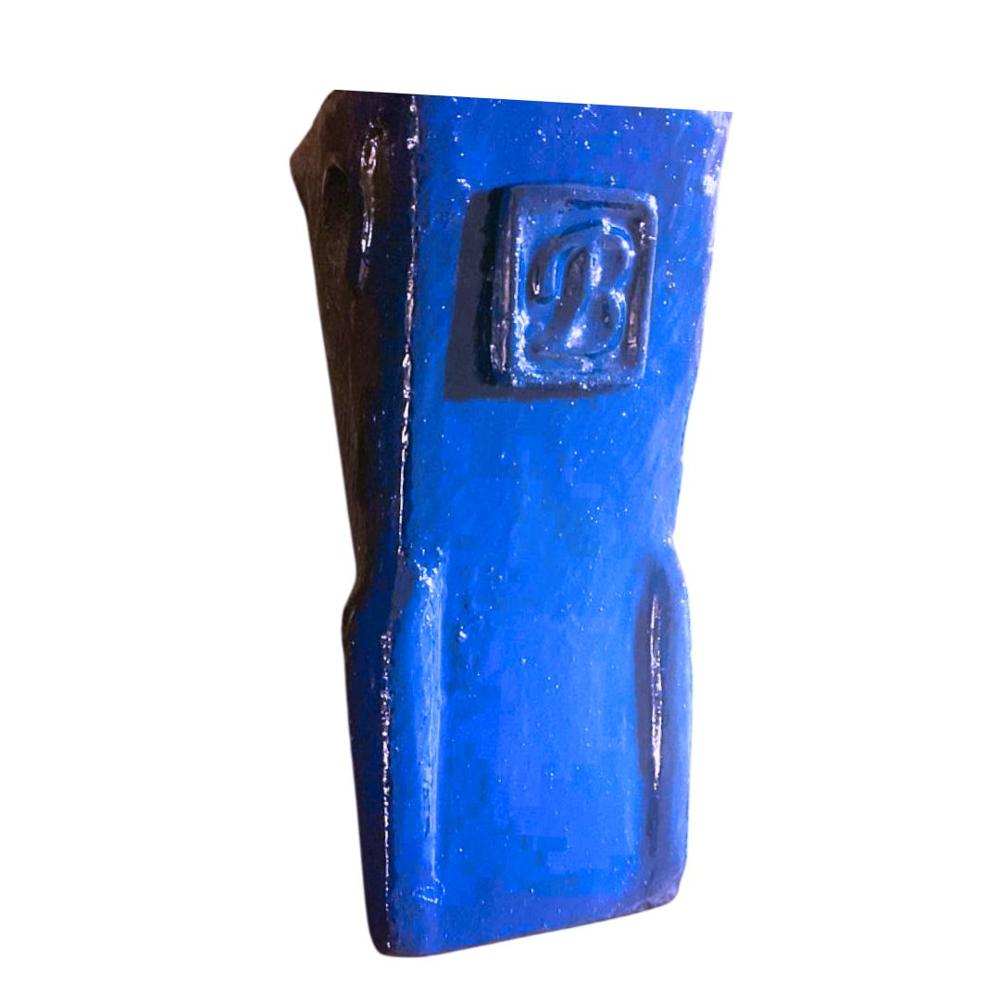 L-T 770 Loader Tooth Point