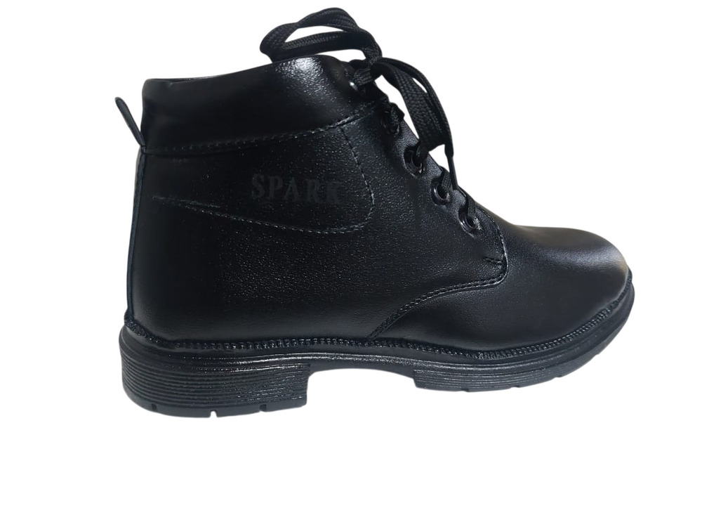 Spark Boot - Color: Black