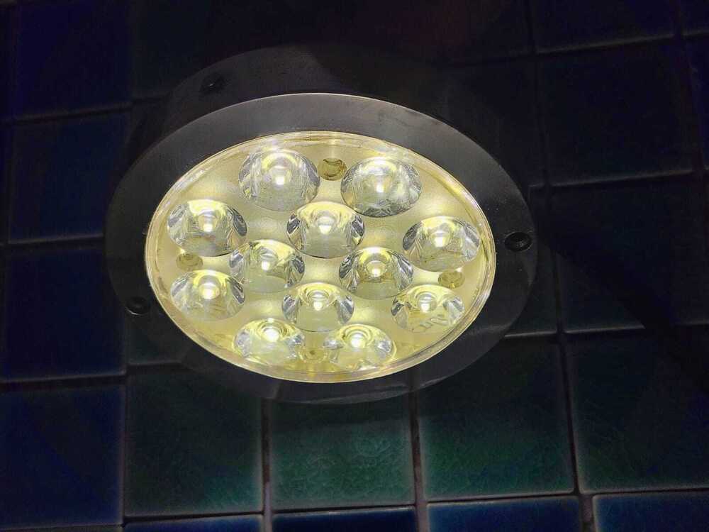 Swimming pool Light