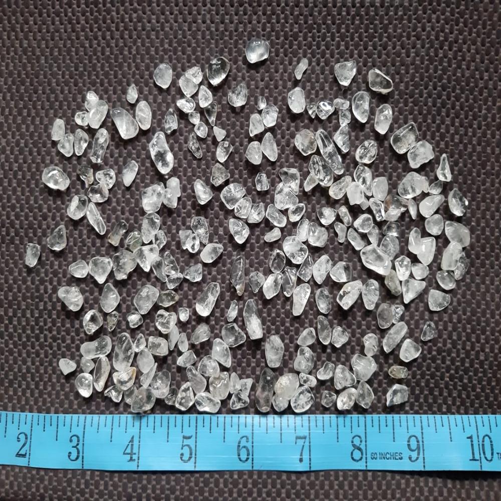 Premium quality original crystal quartz transparent quality round stone gravels with double machine polished