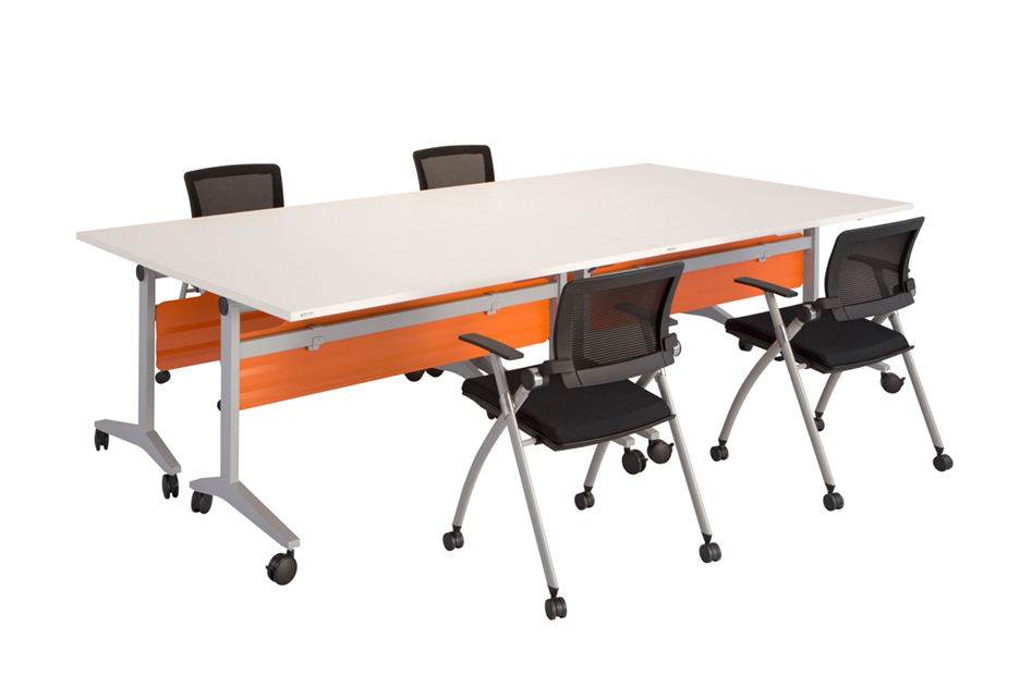 Limber Cafe Chair - Color: Black