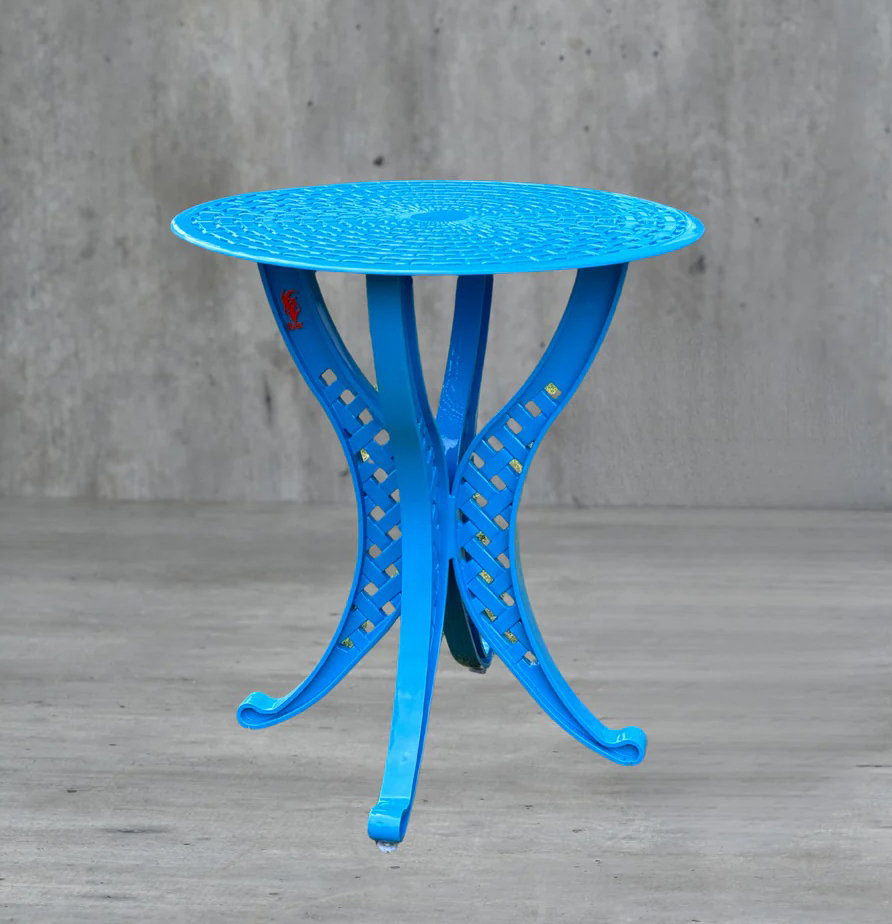 Orion Small Round Aluminium Table with 4 legs