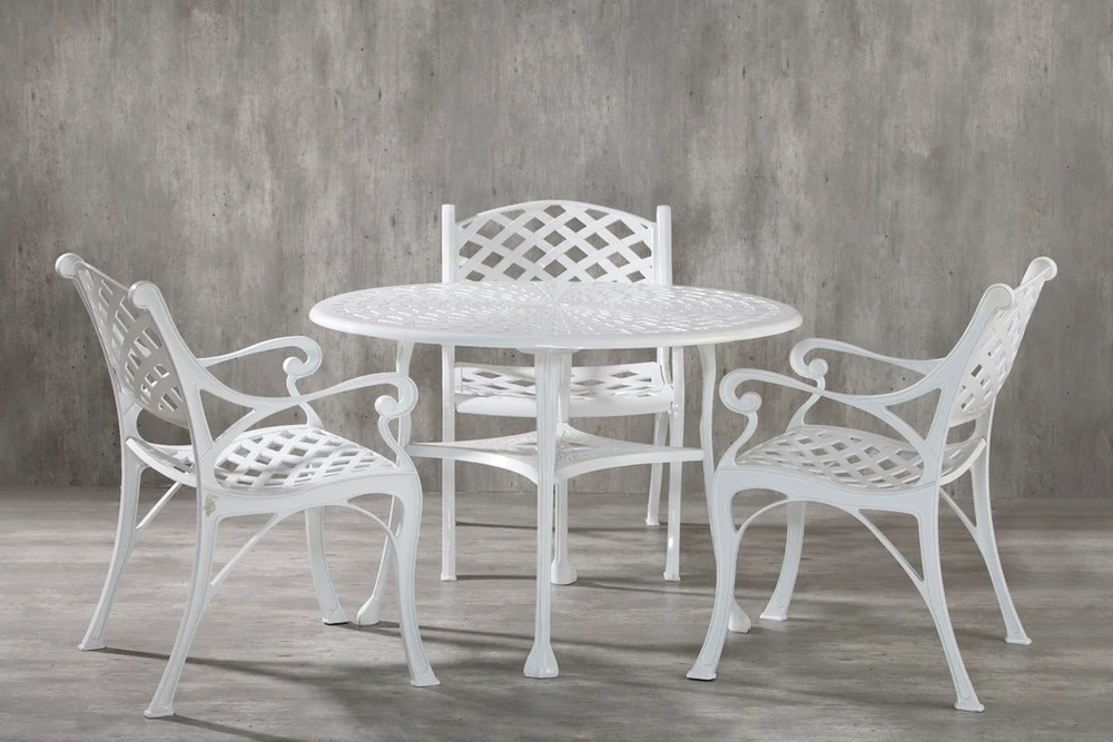Orion Outdoor Set Of 1 Table With 3 Chairs - Color: White