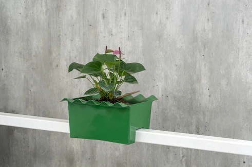 Basil Railing Plant Pot Holder - A Durable Aluminium Balcony Planter (1 Piece)