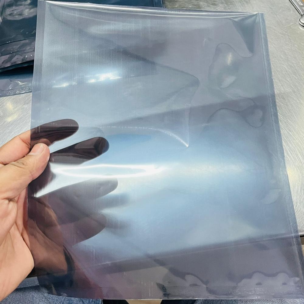 Black Transparent Laminated Pouches - Coating Type: Plain